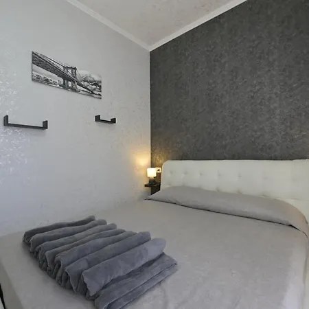 Bed and breakfast La Bella Vita,guest House